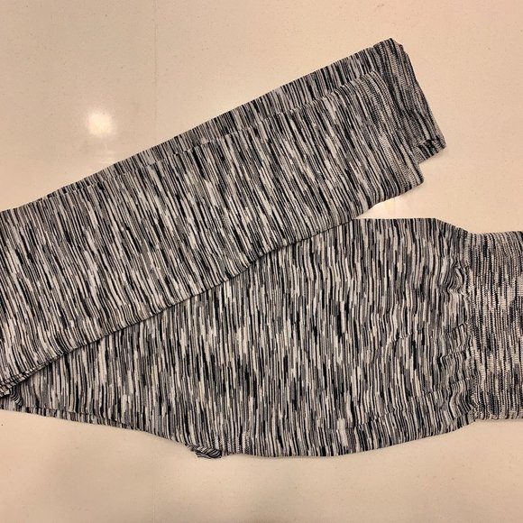 Ankle Length High Waist Flex Leggings 1➕ (1 free) - Picture 14 of 14